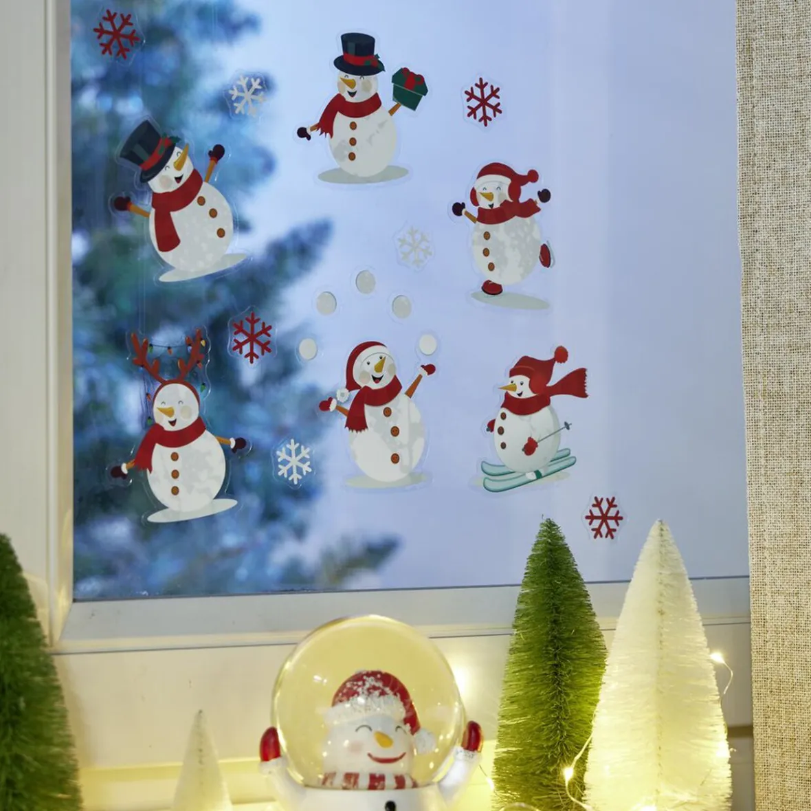 Décoration fenêtre Noël électrostatique bonhomme de neige ou pain d'épices-Gifi
