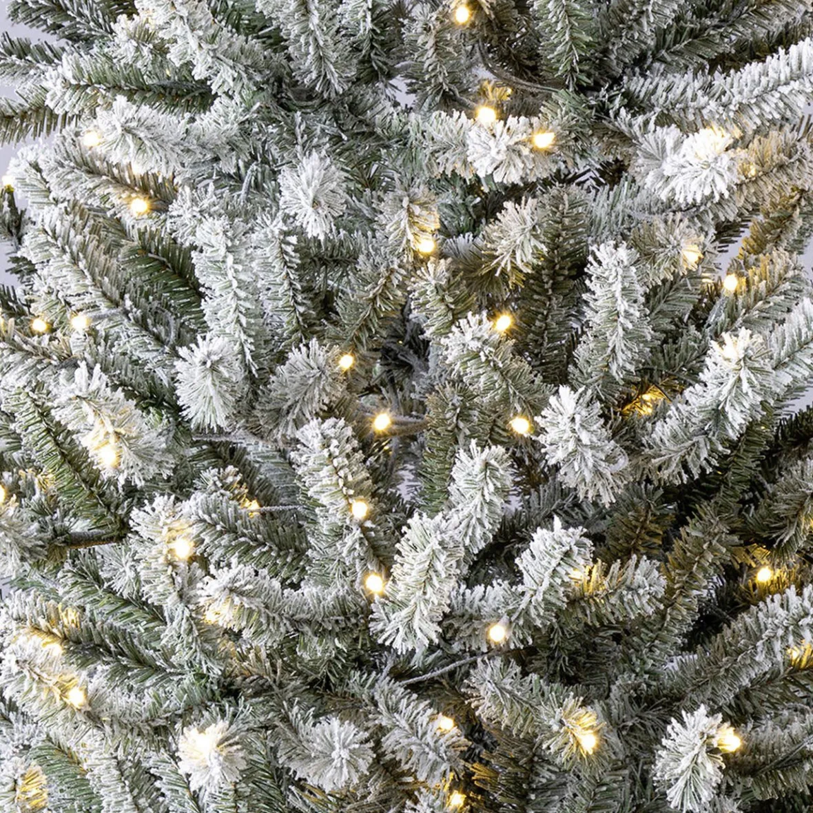 Sapin artificiel enneigé lumineux 930 branches Ø119xH180cm-Gifi Sale