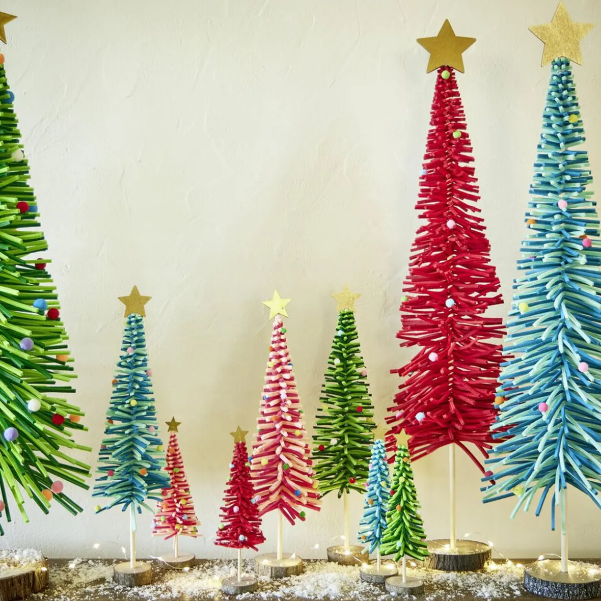 Sapin en feutrine et bois à poser H25cm - 4 modèles-Gifi Online