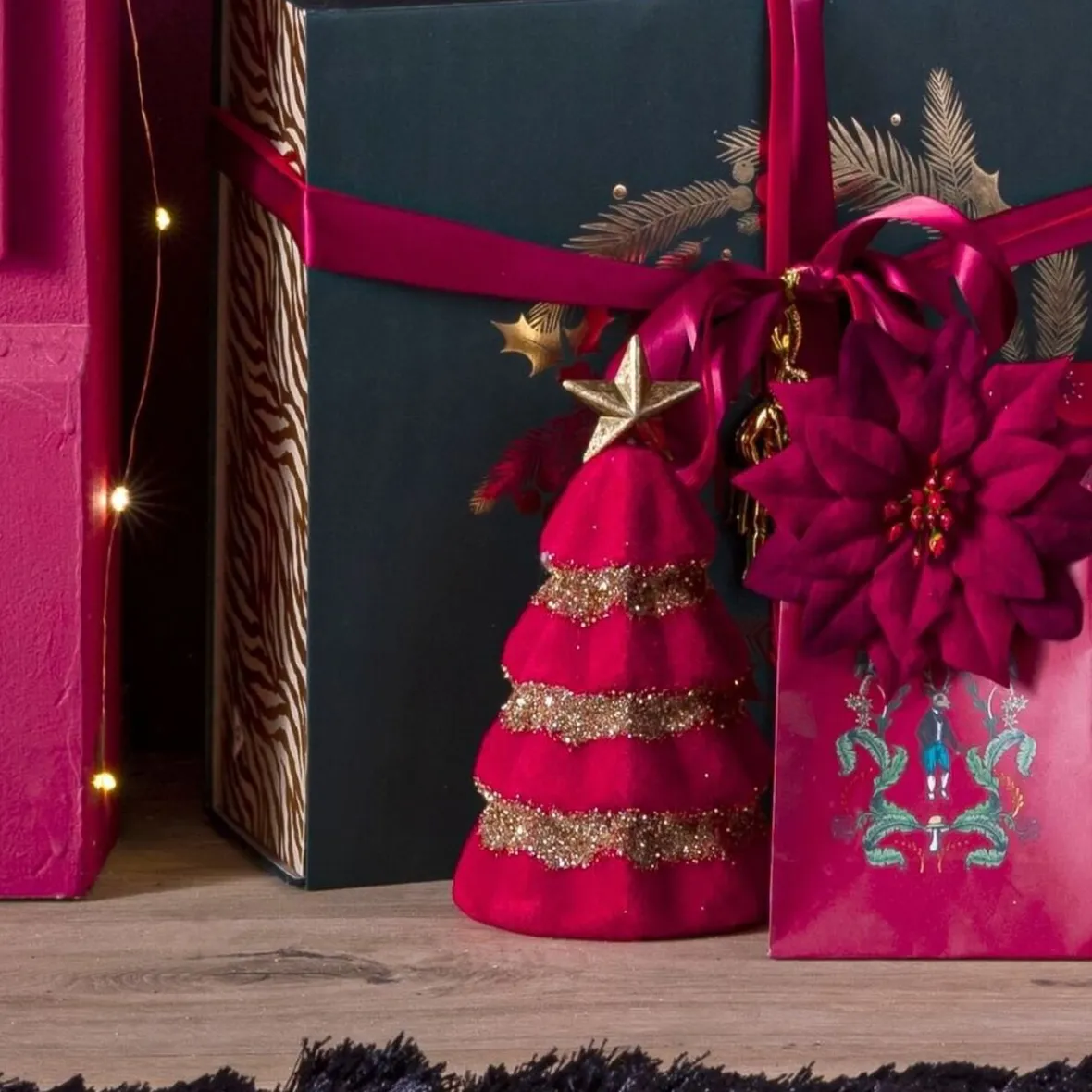 Sapin velours rouge et pailleté doré à poser Ø10,5xH19cm-Gifi Best