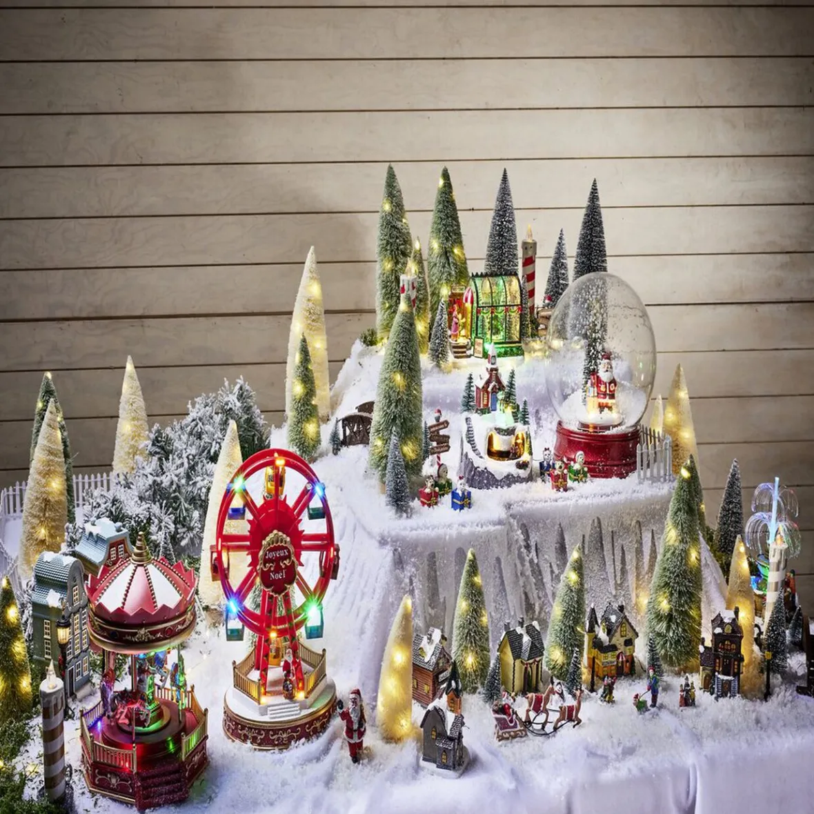 Serre lumineuse sapins de Noël 16x10x11,5cm-Gifi New